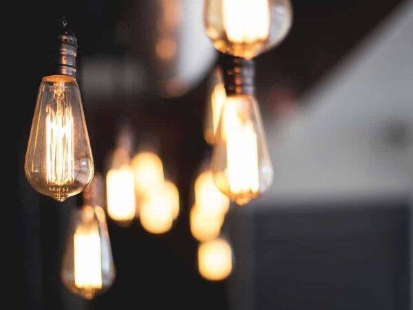 Can a lightbulb be hacked?